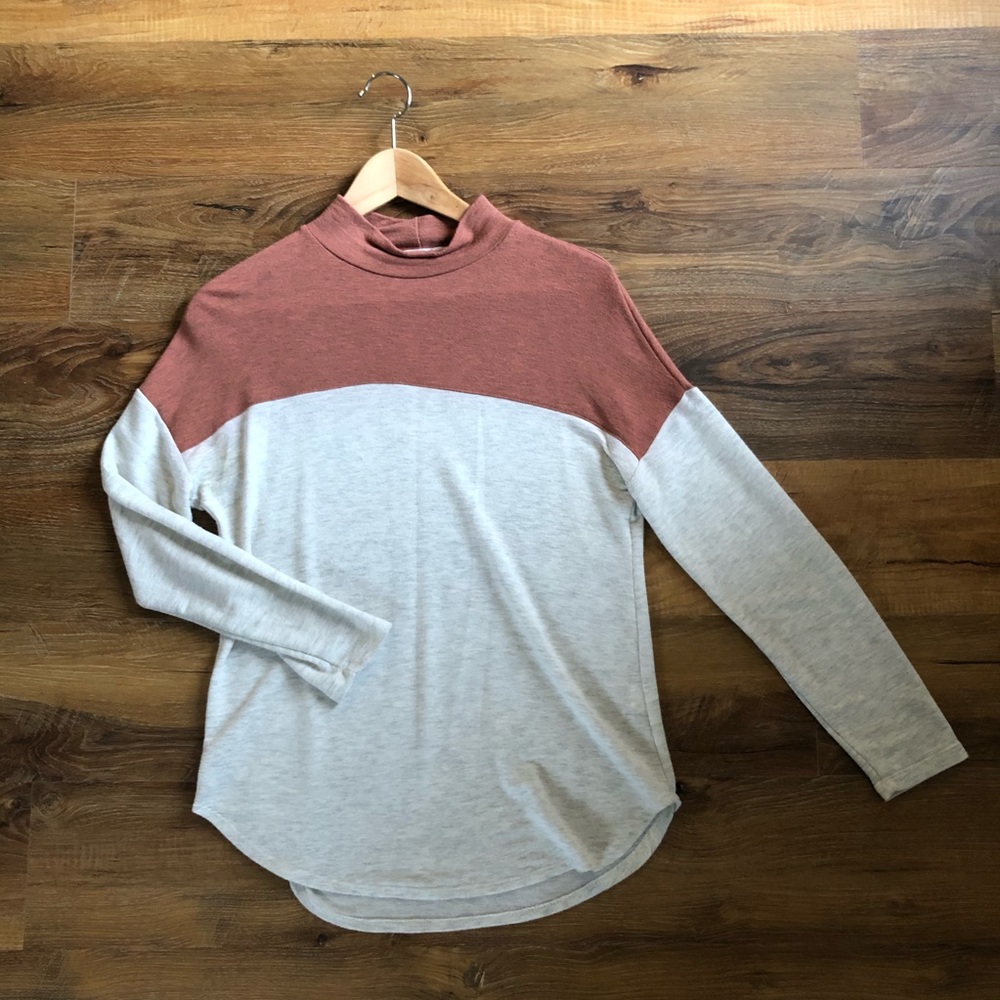 Fitz + Eddi color block turtle neck